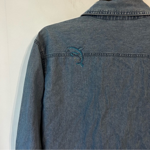Embroidered Denim Shirt with Beaded Details women’s 1x. Dolphin bedazzled ocean. - Picture 12 of 12